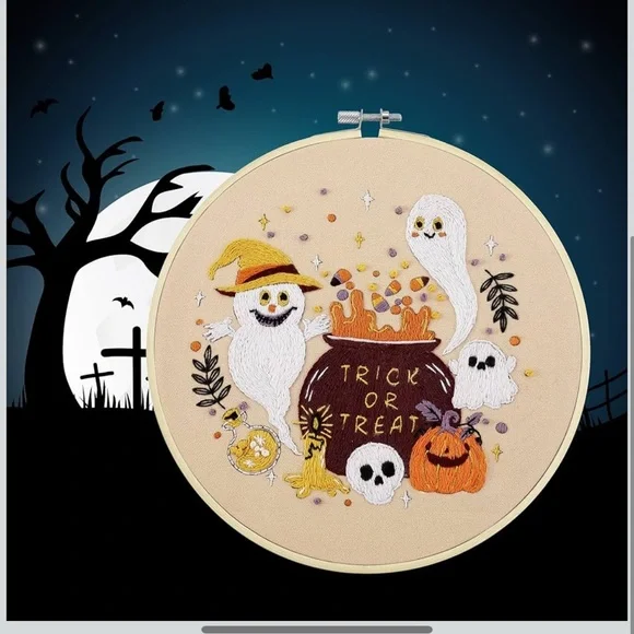 Halloween Embroidery Kit NIP - Picture 6 of 12
